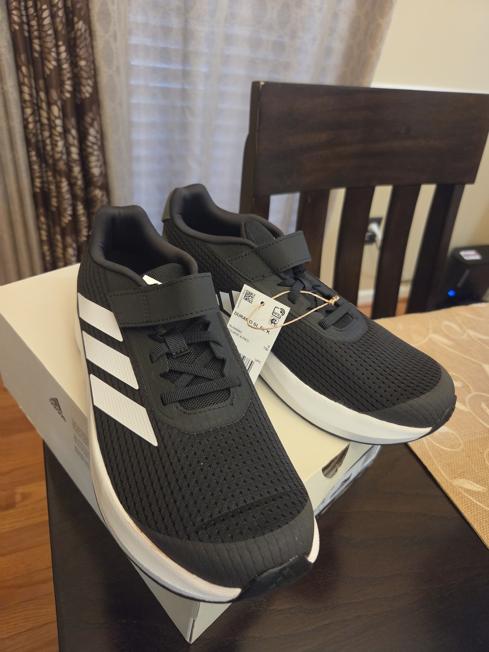 Adidas Big Kid Boys Black Athletic Sneakers with White Stripes Size 6.5